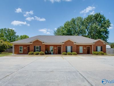 468 Wade Rd SE, Owens Cross Roads, AL, 35763
