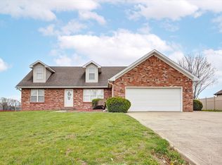 1125 S Teresa Dr, Martinsville, IN 46151