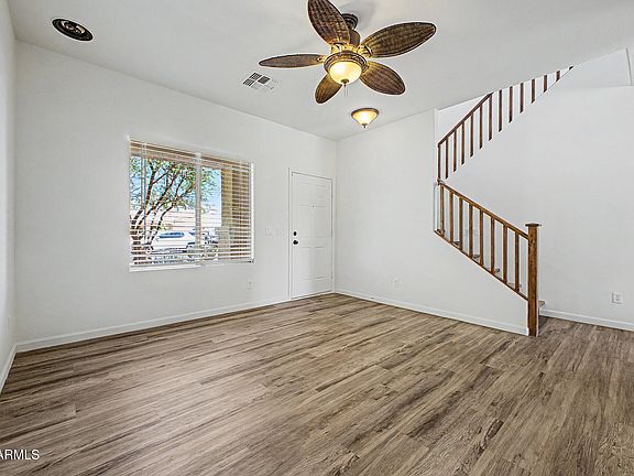 3rd image of 7013 W BEVERLY Road