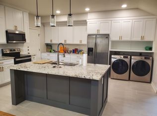 2305 Riviera Dr, Cedar Park, TX 78613