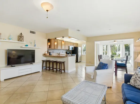 34 Colonial Club Drive #204, Boynton Beach, FL 33435