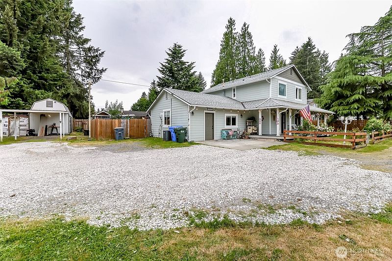 2nd image of 12111 213th Avenue Ct E