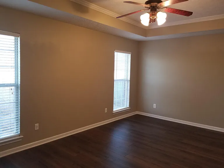 9437 Broadleaf Dr — Photo 12