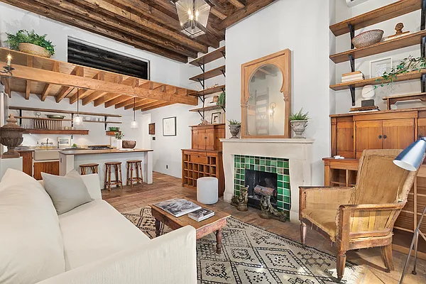 Sold by Compass | media 15