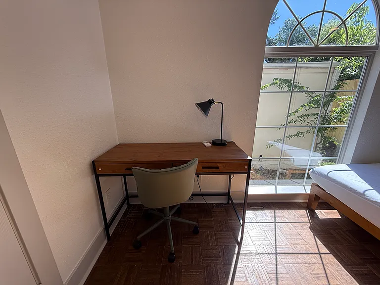 1002 S Glenwood Blvd — Photo 20