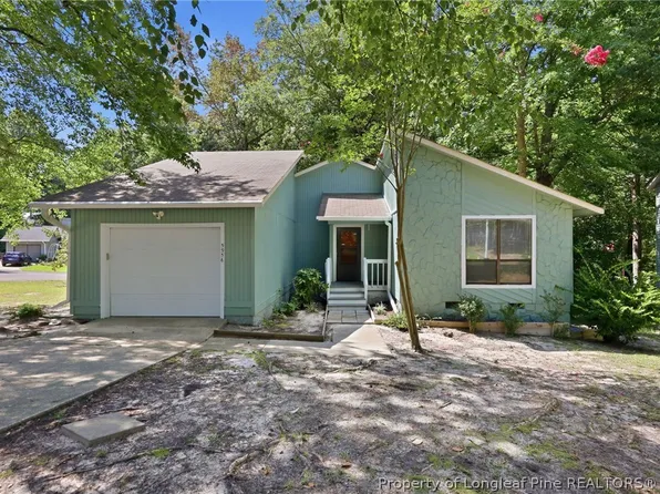 5956 Dalton Rd, Fayetteville, NC 28314