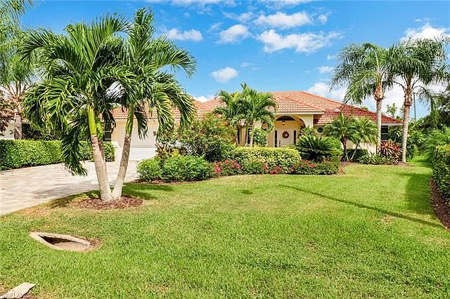 1st image of 1020 Moon Lake Dr