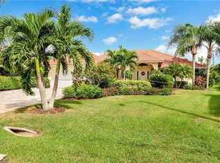 1020 Moon Lake Dr, Naples, FL 34104