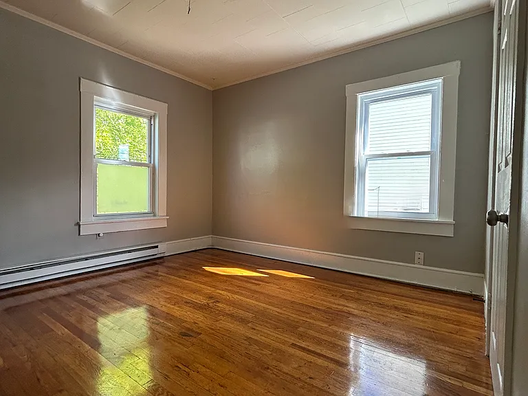 38 Prince Ave #B — Photo 15
