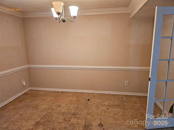 2nd image of 2112 Flint Glenn Ln