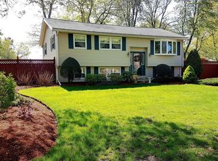 47 Rio Vista St, Billerica, MA 01821