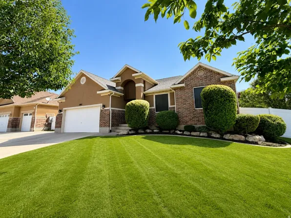 1993 S 800 W, Syracuse, UT 84075