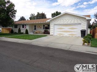 687 Beartooth Dr, Powell, WY 82435