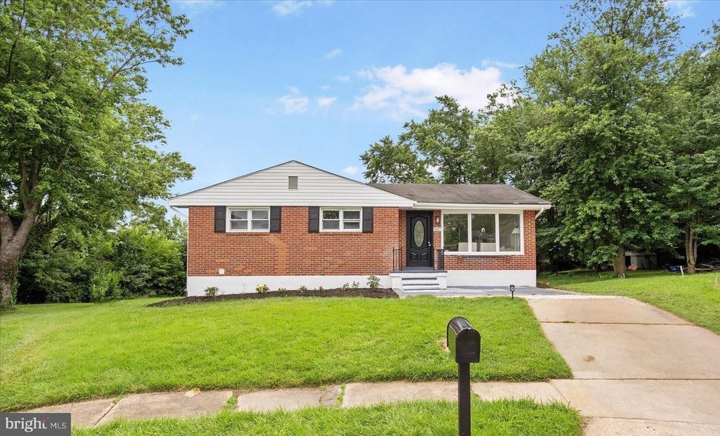 5617 Daybreak Ter, Baltimore, MD 21206