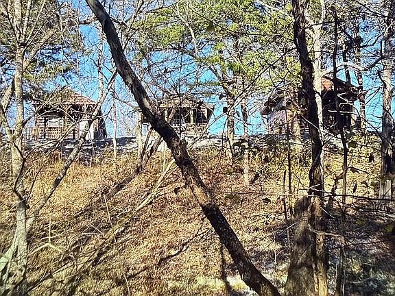 5th image of 988 Ridgepoint