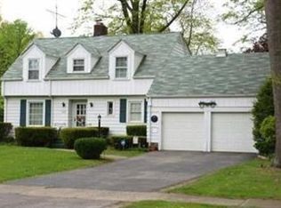 523 Genesee Ave NE, Warren, OH 44483