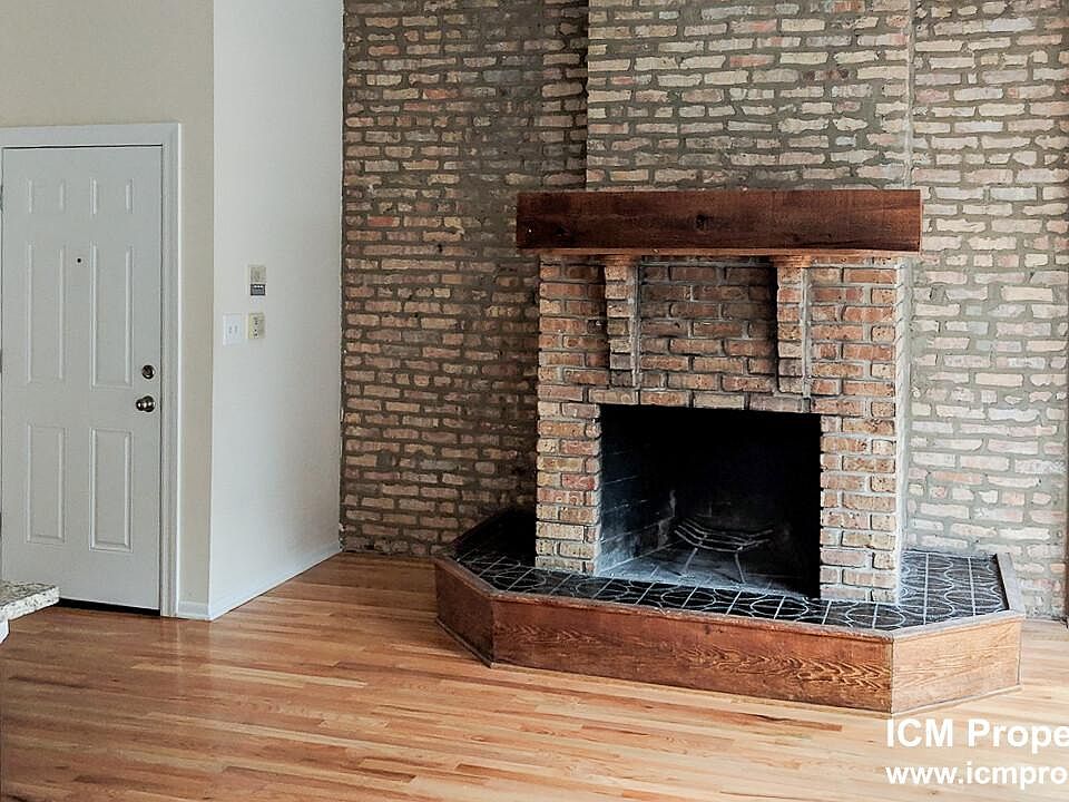 1st image of 2523 N Lincoln Ave #B4