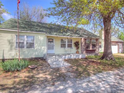 6201 N Birmingham Pl, Tulsa, OK, 74130