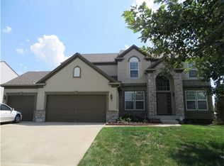 23711 W 94th St, Shawnee, KS 66227