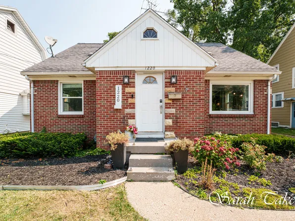 1220 Fuller Ave SE, Grand Rapids, MI 49506