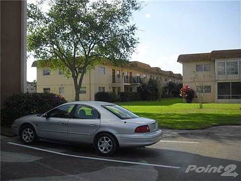 3rd image of 27 Abbey Ln APT 107