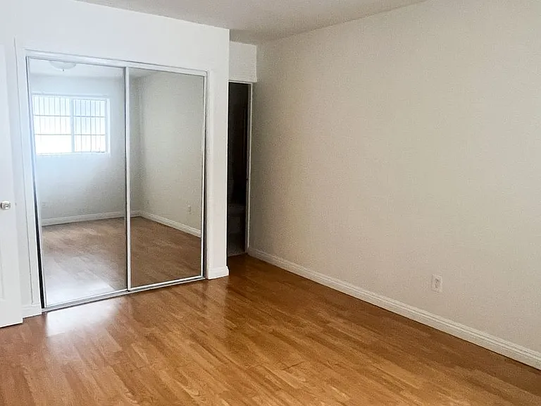 826 Harvard, LLC — Photo 11