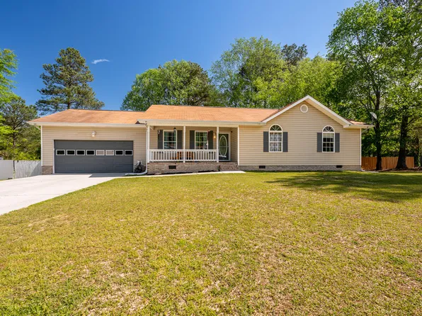 63 Willow Dr, La Fayette, GA 30728