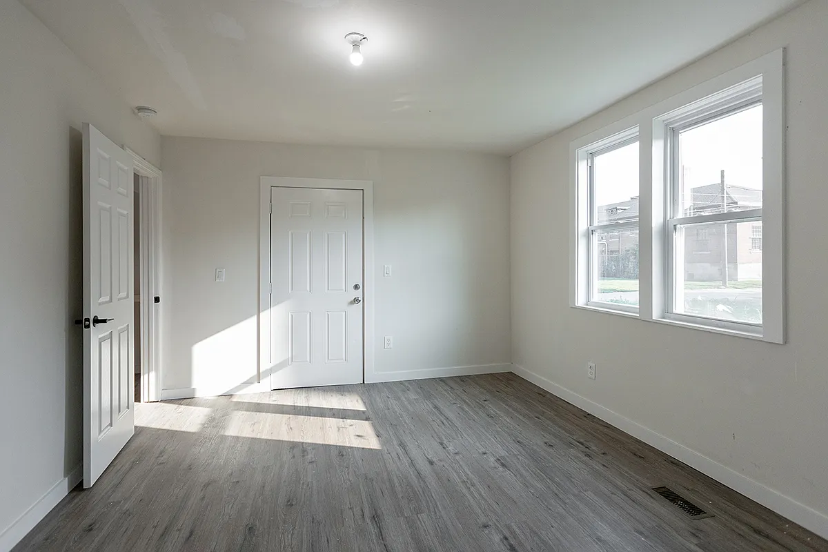 1 bed, 550 sqft, $1,050 — Photo 4