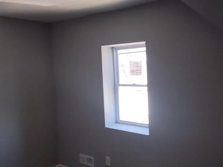 1115 White St — Photo 11