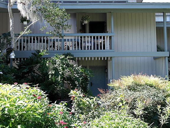 2nd image of 5052 Sherwood Ln