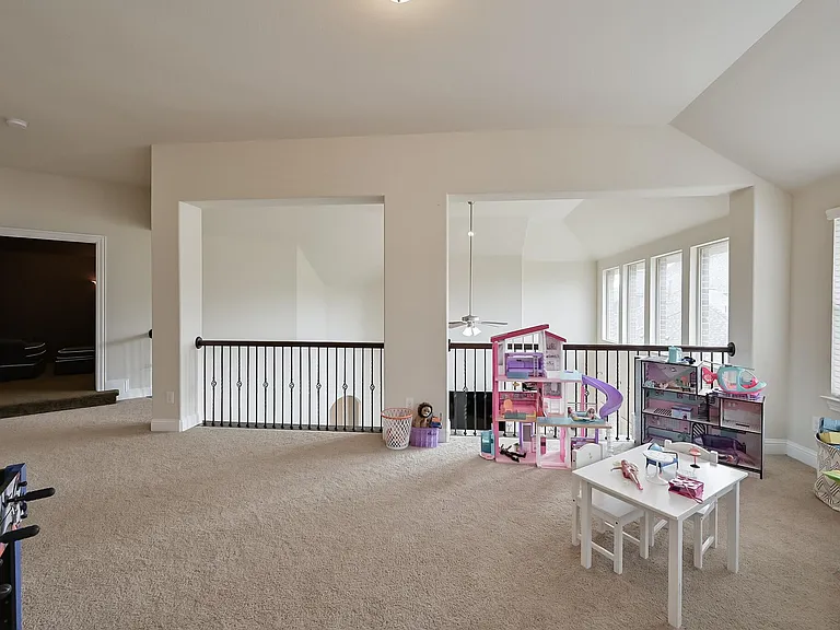 8321 Inverness — Photo 26
