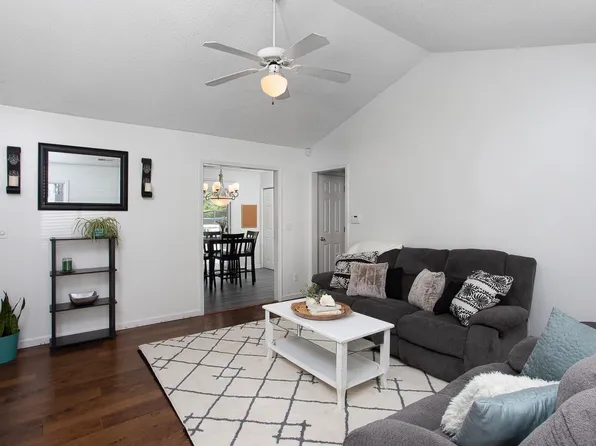 3010 Corinth Ln, Durham, NC 27704