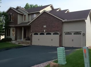 9258 Cheney Trl, Inver Grove Heights, MN 55076