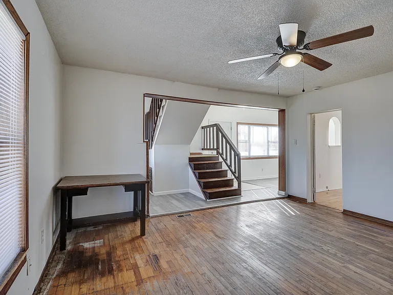 3801 Cresswell Ave — Photo 12