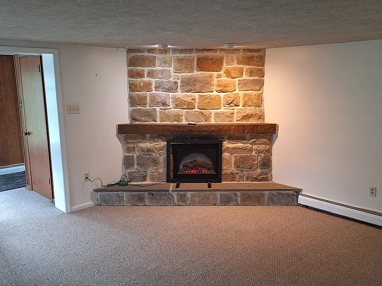 1115 Dogwood Ct #1 — Photo 10