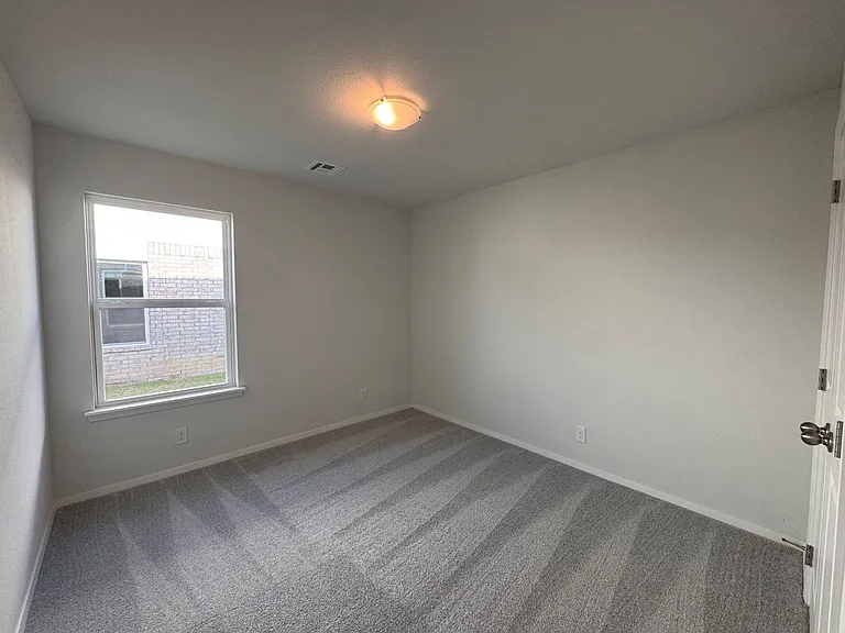 3401 E 153rd St S — Photo 23