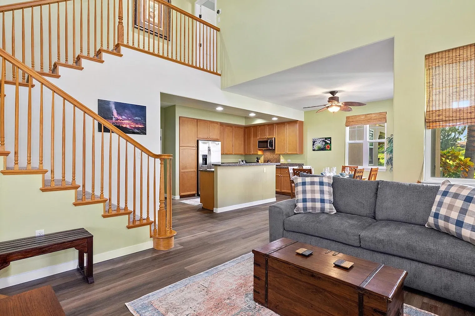 2 bed, 2.0 bath, 1227 sqft, $6,937 — Photo 3