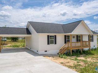 89 Green Rd, Fort Payne, AL 35968