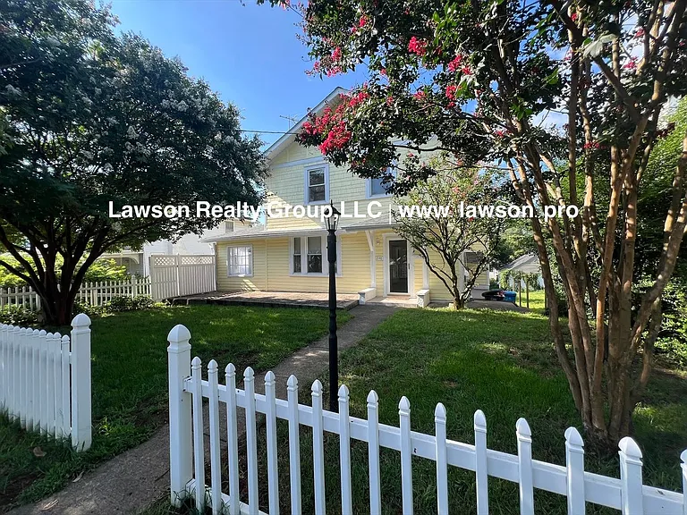 2148 Berkley Ave SW — Photo 3