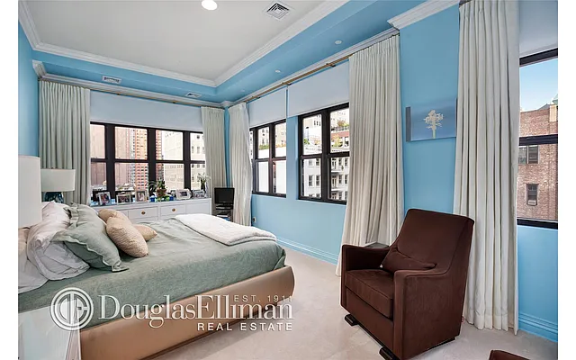 Rented by Douglas Elliman | media 9