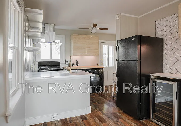 1230 Wallace St — Photo 20