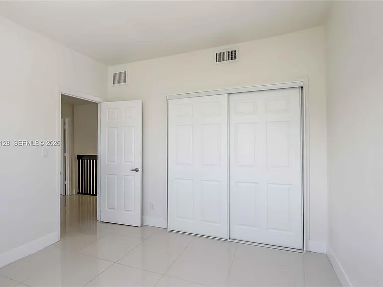 26181 SW 135th Ct — Photo 24