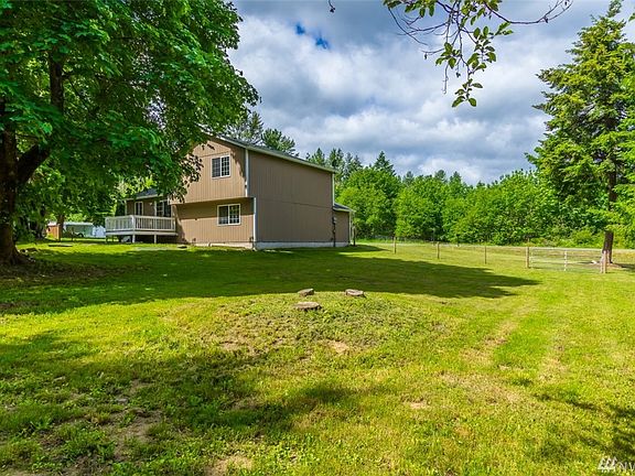 4th image of 14926 Champion Estates Dr SE