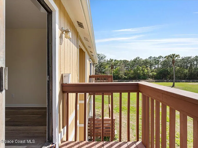 1870 Agora Cir SE #202 — Photo 13