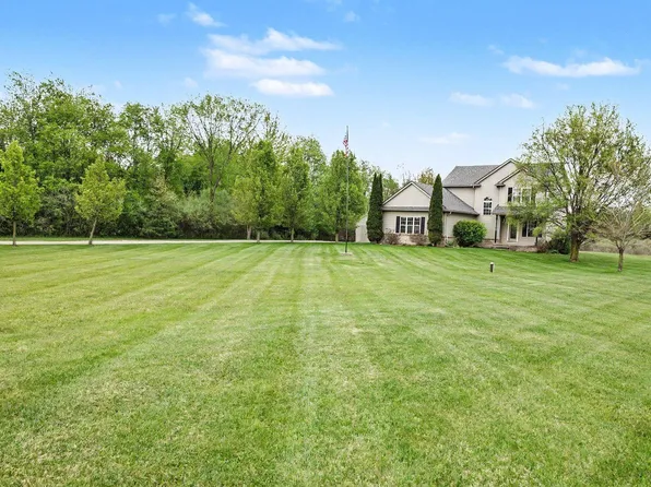 12525 Metcalf Rd, Emmett, MI 48022