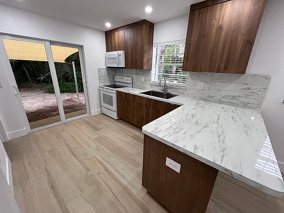 3rd image of 108 Caribbean Ave #2
