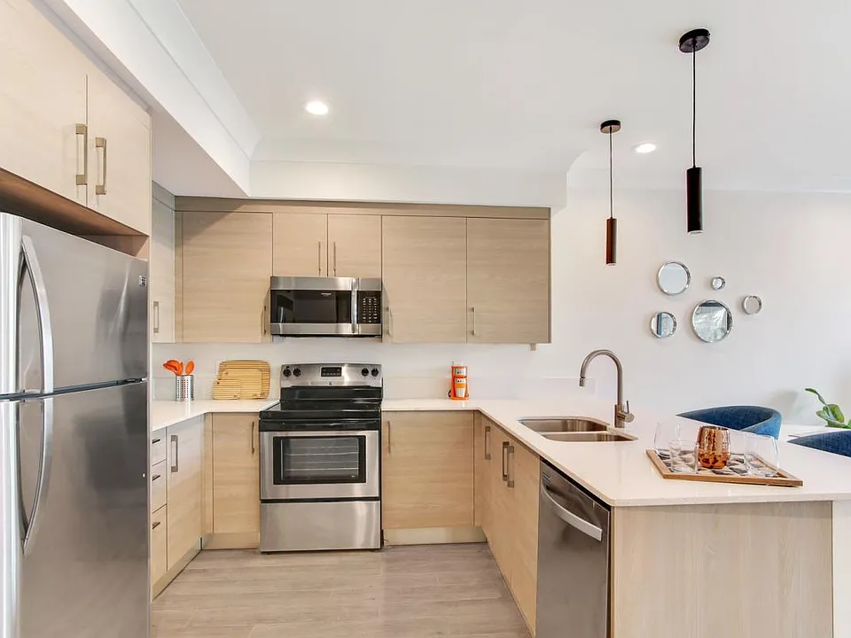 Parkway Apartments