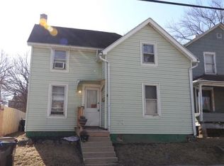 315 W Clark, Freeport, IL 61032