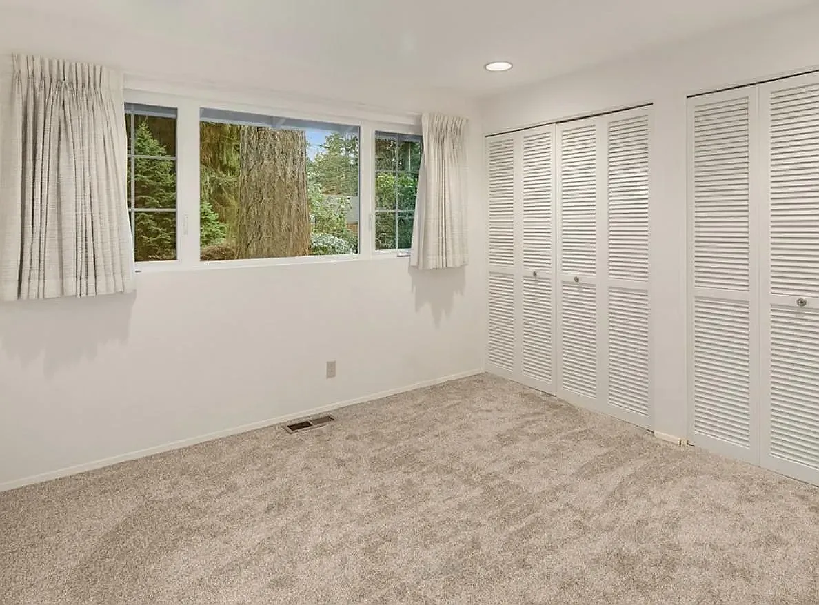 3 bed, 1820 sqft, $1,800 — Photo 2