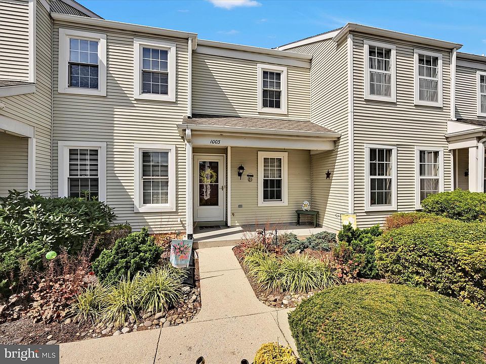 1st image of 1003 Cambridge Ct